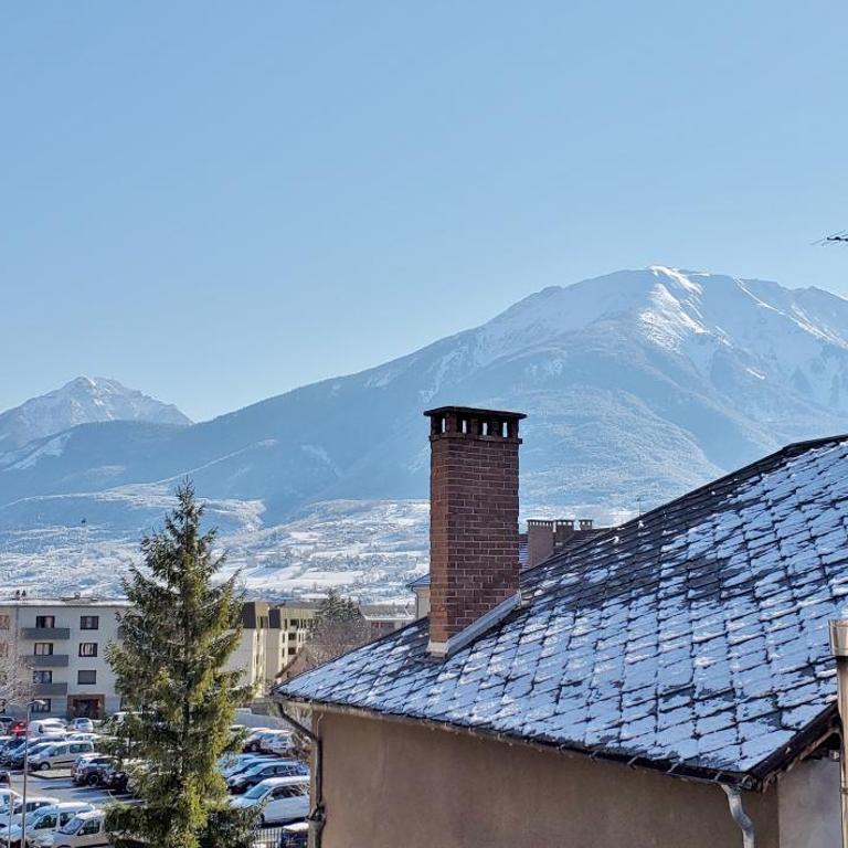 L'HIVERNET, grand Triplex neuf au cœur d'Embrun accès facile - Appartamento - 10
