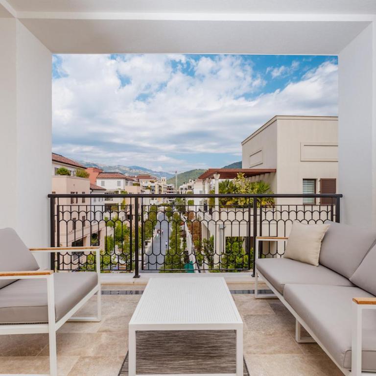 Porto Montenegro Residences - Rezidencija sa 2 Spavaće Sobe - 9