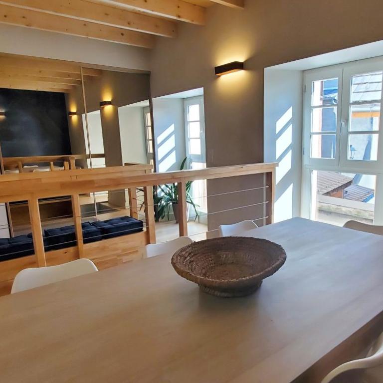 L'HIVERNET, grand Triplex neuf au cœur d'Embrun accès facile - Appartamento - 32