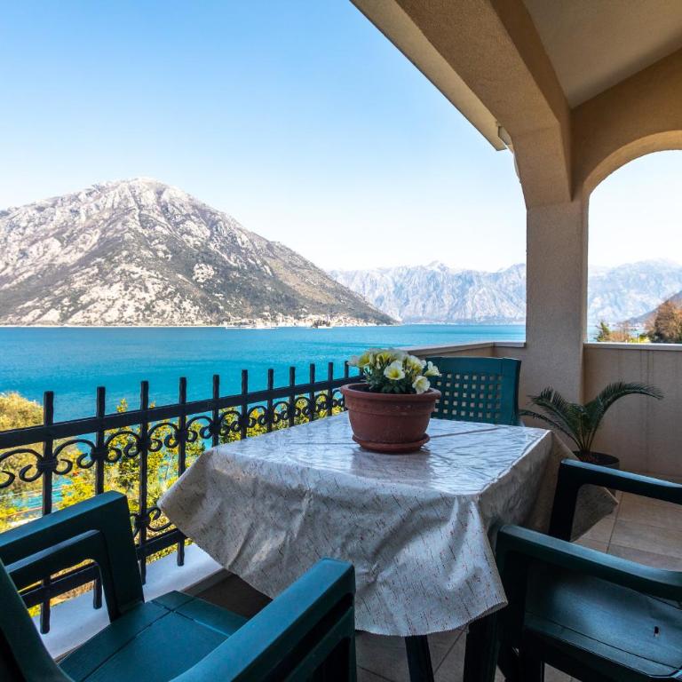 La Castagna Apartments - Two-Bedroom Family Apartment - 1
