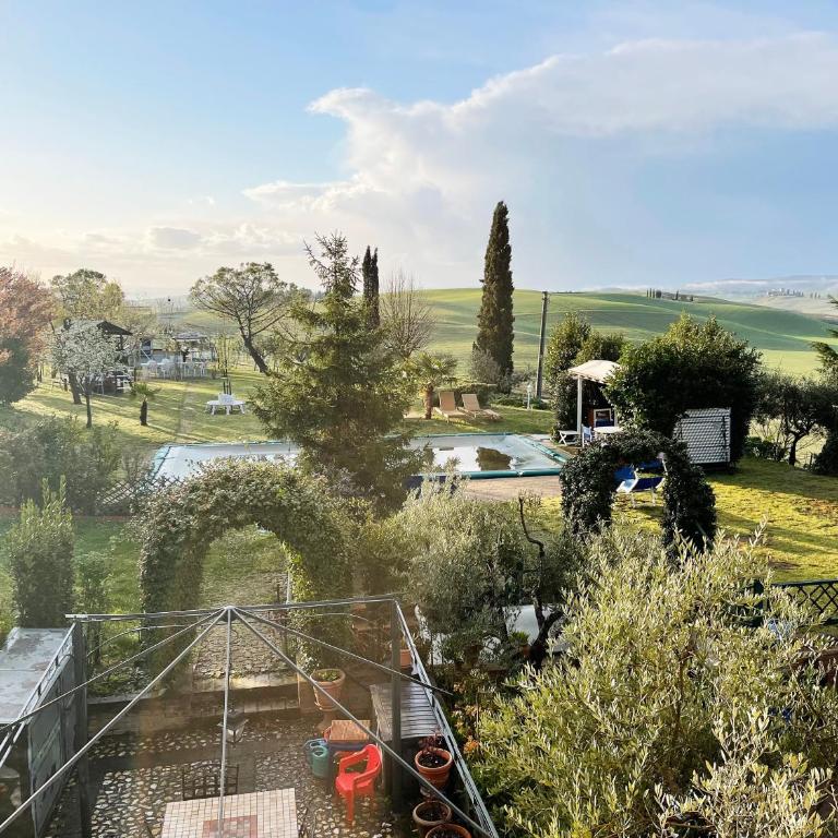 Appartamento con Piscina e Giardino a Siena - Two-Bedroom Apartment - 30