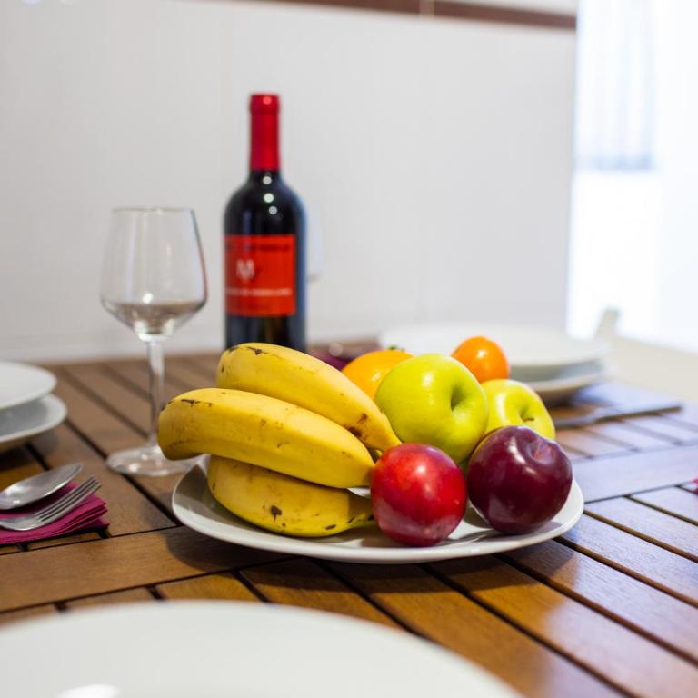 Medinaceli airco, wifi and free parking - Three-Bedroom Apartment - 21