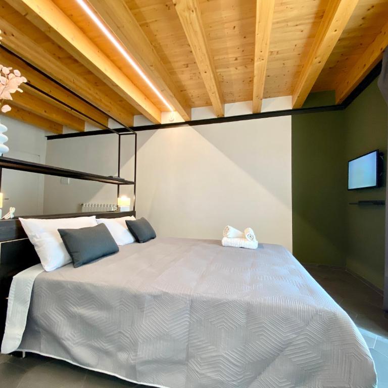 B&B ALIVA - Camera Quadrupla con Bagno Privato - 5