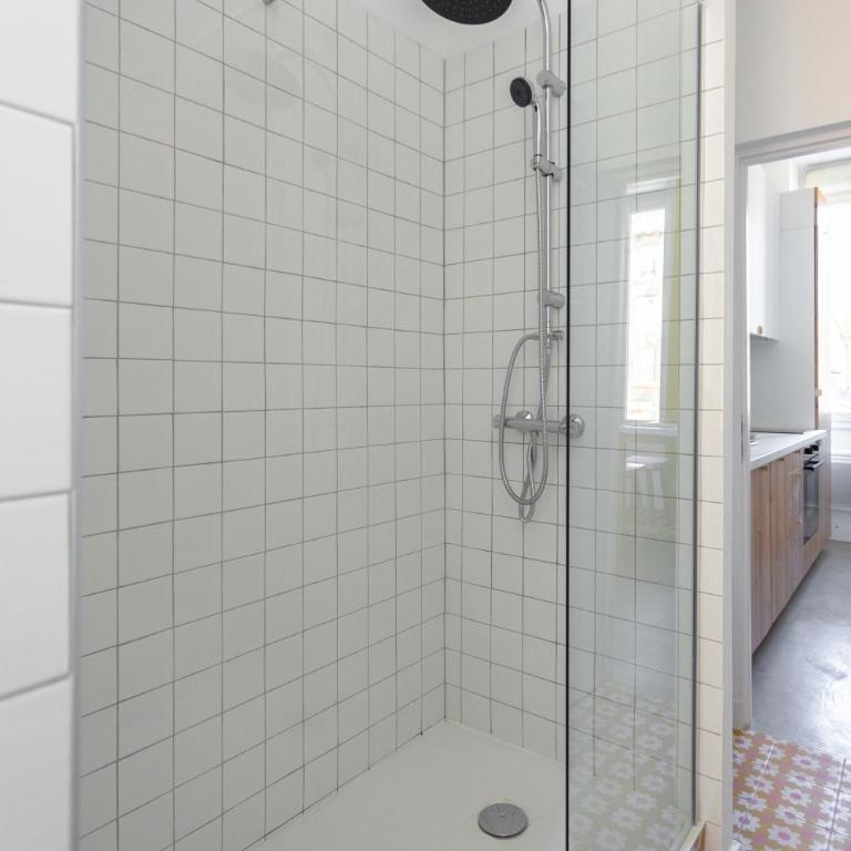 Charmant T3 à proximité du Vieux-Port avec Clim - 4min à pied du métro - Appartement 2 Chambres - 12