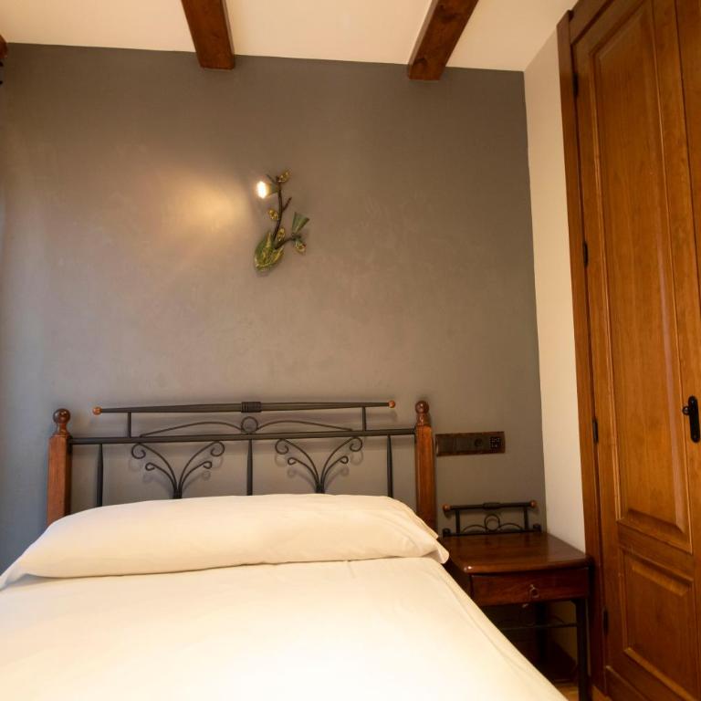 Alda Casco Antiguo - Habitación Individual Económica - 4