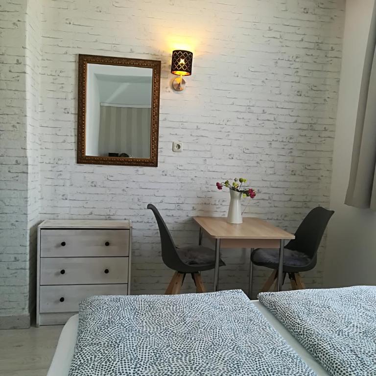 House LA Neuschwanstein Blick - Budget City Hotel - Standard Doppelzimmer mit eigenem Bad - 6
