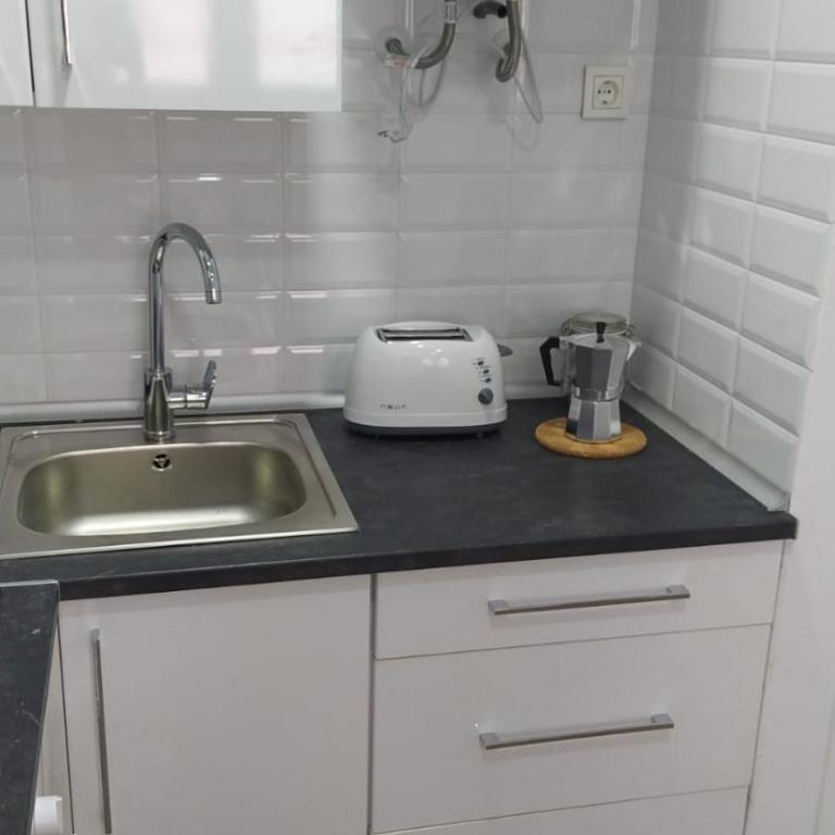 APARTAMENTOS MARMOLES CENTRO - Apartamento con balcón - 18