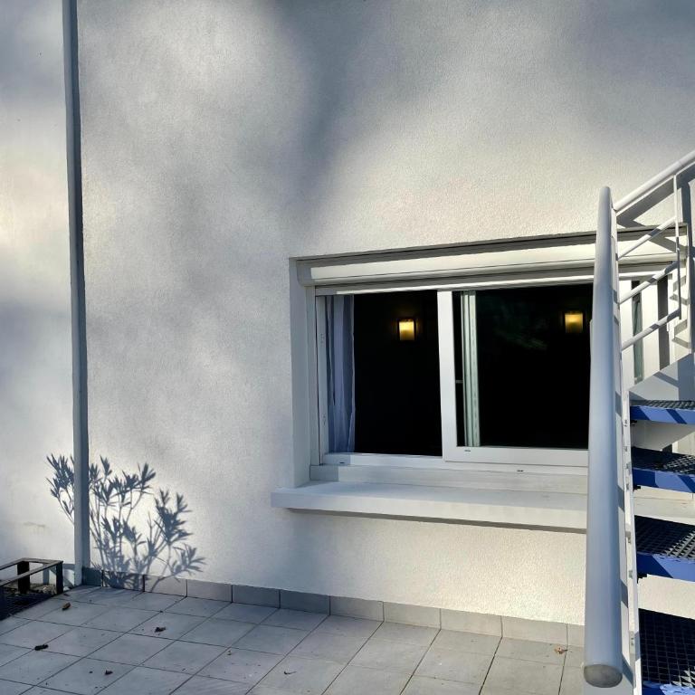 CAMP DE BASE SUR LE LAC DU BOURGET - Appartement - Rez-de-Chaussée - 8