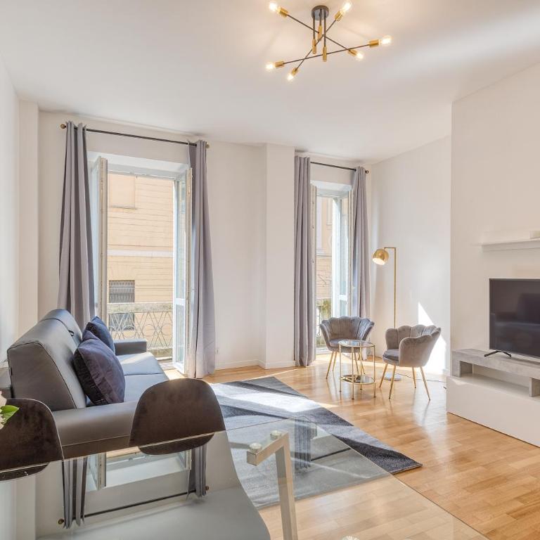 Milan Royal Suites - Centro Cadorna - Apartment with Balcony - 7