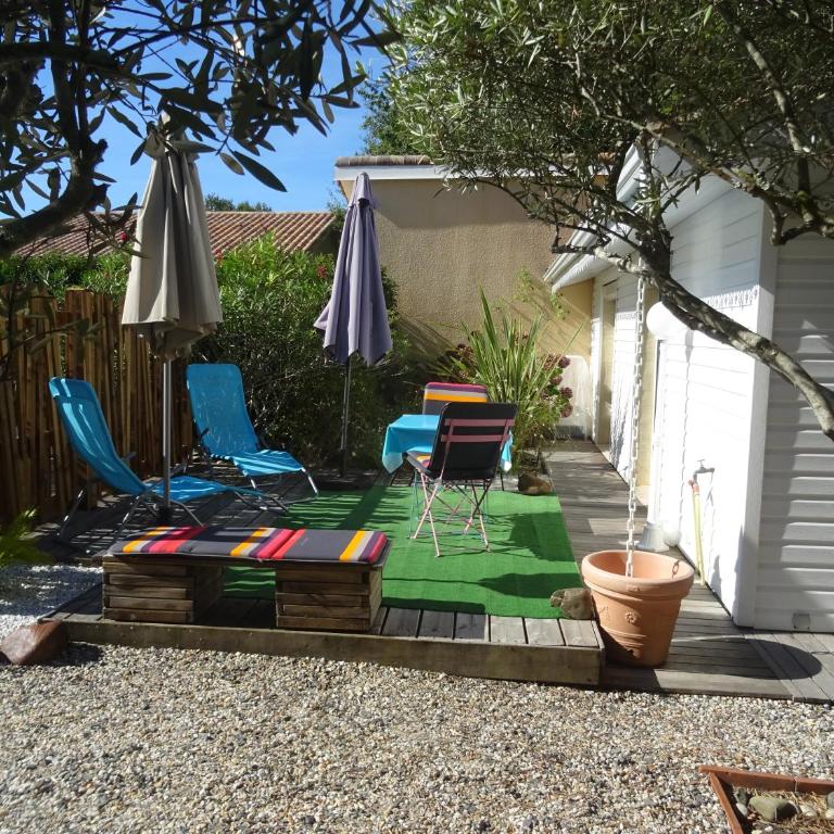 Cabane Blanche - Chambre Double - Vue sur Piscine - 19
