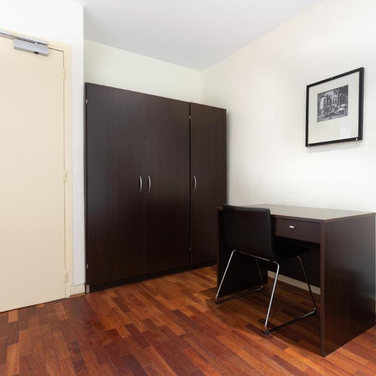Hotel Mimosa Paris - Chambre Quadruple Standard - 5