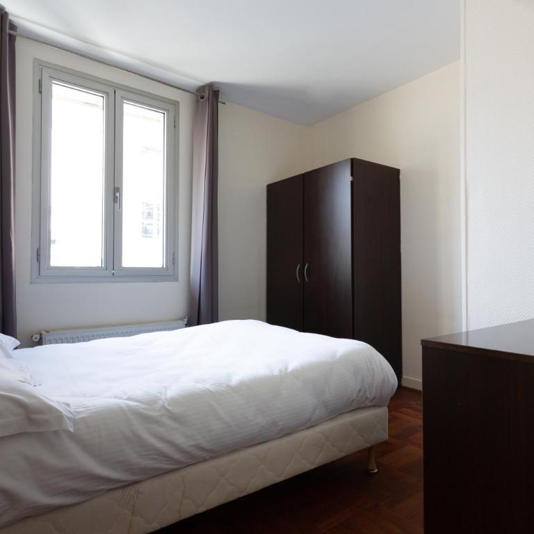 Hotel Mimosa Paris - Chambre Quadruple Standard - 1