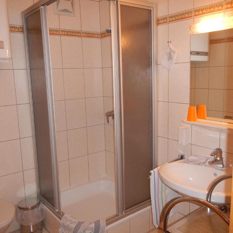 Haus Friedburg - Apartment mit Dusche - 6