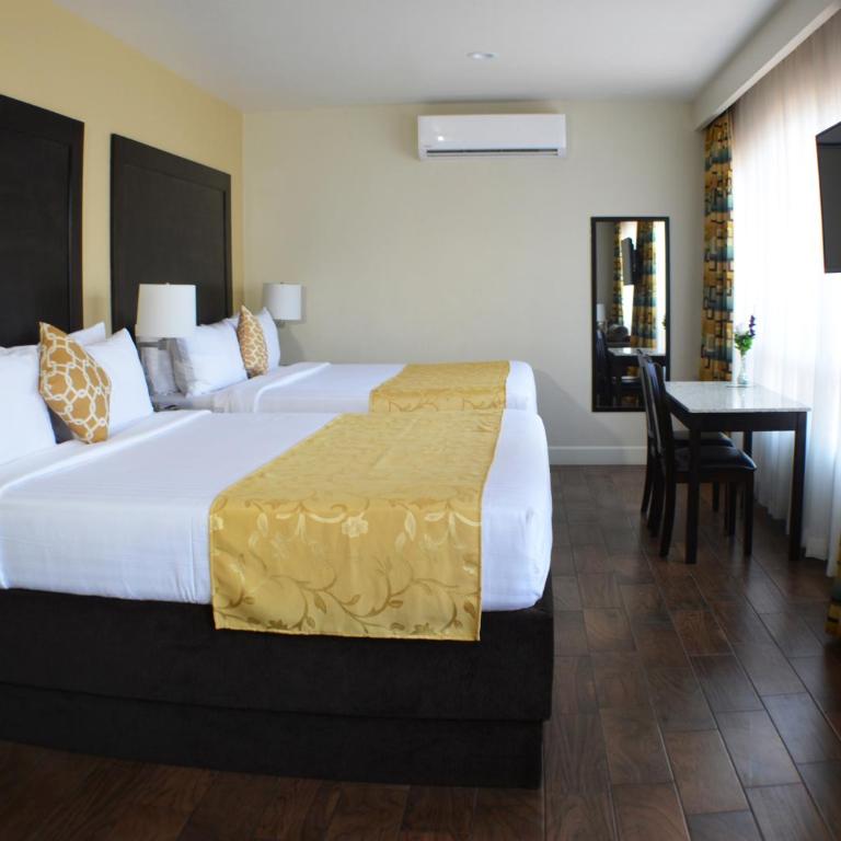 Hotel America - Deluxe Queen Suite - 1