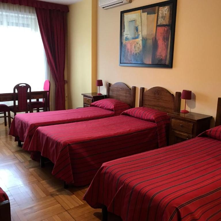 Perseo B&B - Camera Quadrupla con Bagno Privato - 10