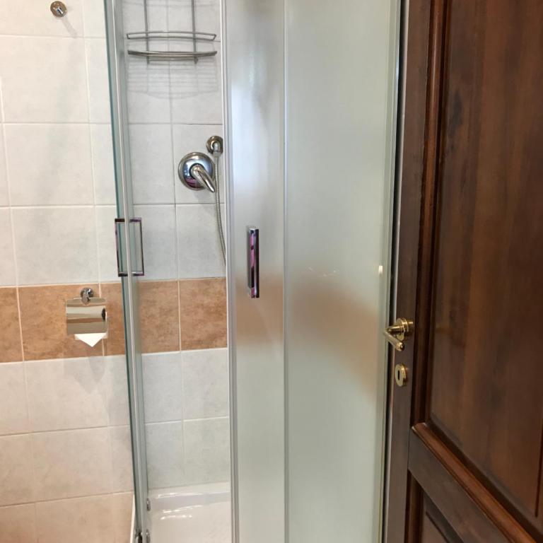 Perseo B&B - Camera Tripla con Bagno Privato - 12