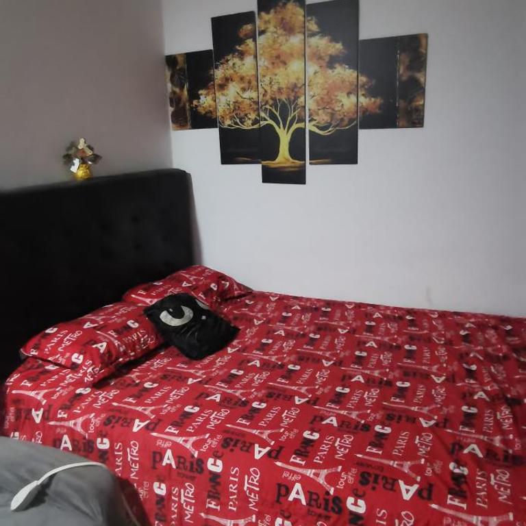 Apartamento vacacional en Medellín central privado y tranquilo - Two-Bedroom Apartment - 4