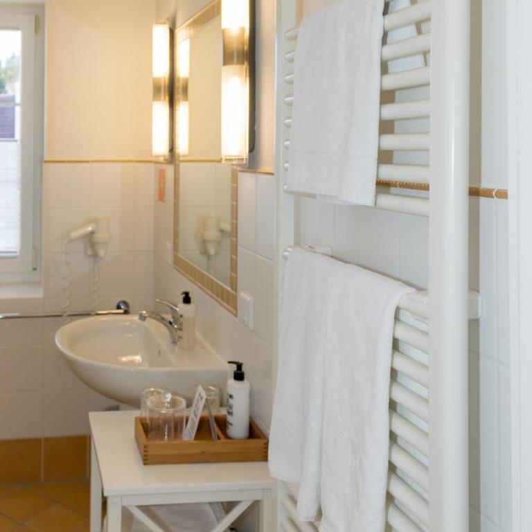 Winzerhotel am GUT MOSER - Doppelzimmer - 1