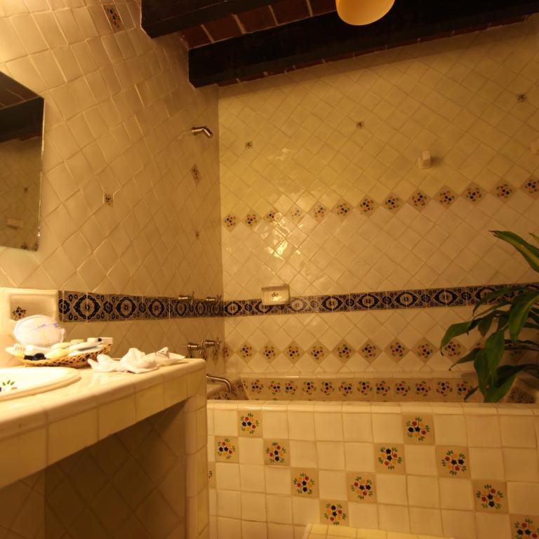 La Capilla Hotel Boutique - Habitación Doble Deluxe - 3