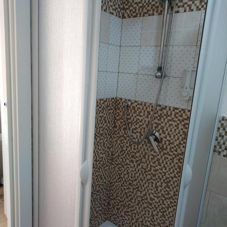 IGIEA ROOMS - One-Bedroom House - 11
