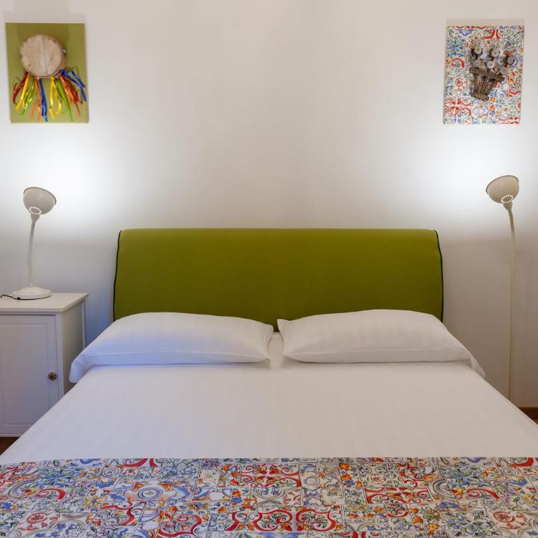 Agora Apartments -Friend's House Sorrento - Two-Bedroom Apartment - 7