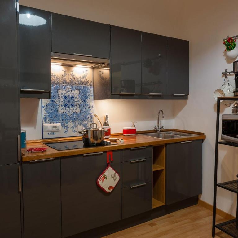 Agora Apartments -Friend's House Sorrento - Two-Bedroom Apartment - 11