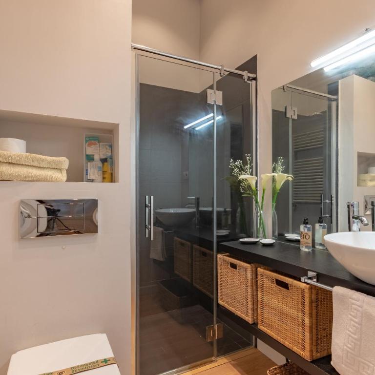 Bilbao Arte II by Aston Rentals - One-Bedroom Apartment - 10
