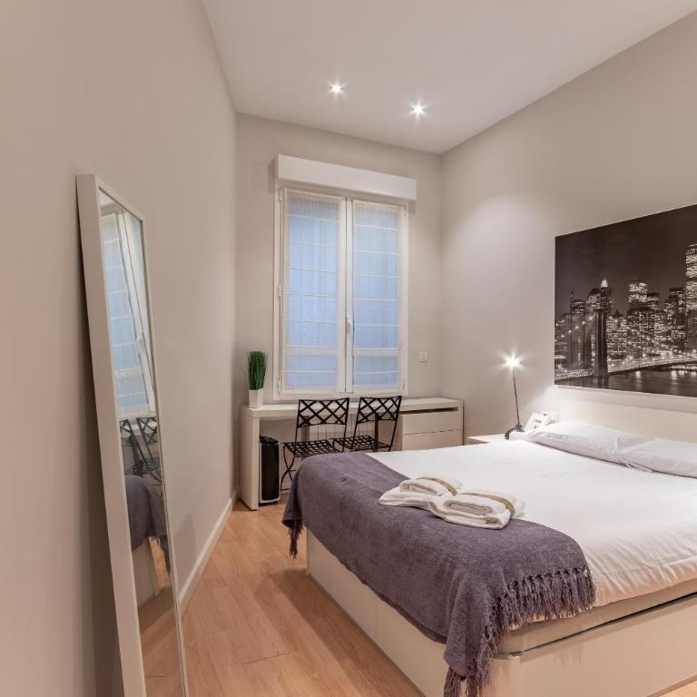 Bilbao Arte II by Aston Rentals - One-Bedroom Apartment - 16