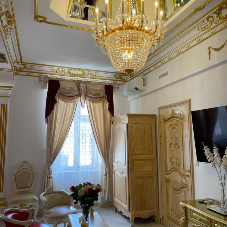 Suite Impériale Église du Couvent - Deluxe Family Suite - 8