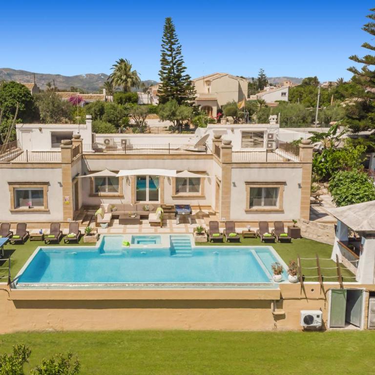 Villa Silvasol by Villa Plus - Villa - 18
