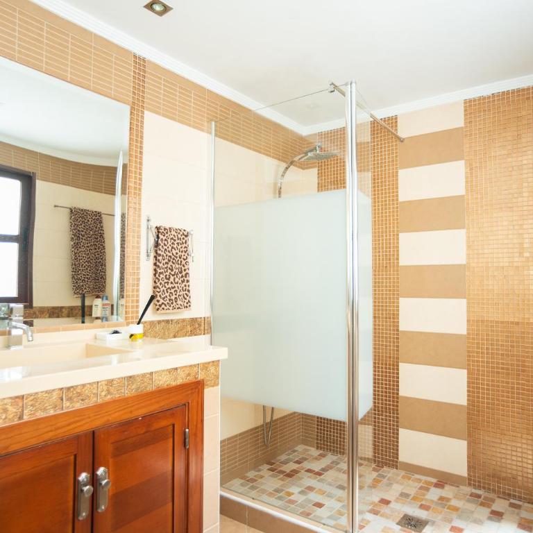 DEANES ROOMS - Apartamento de 3 dormitorios - 6