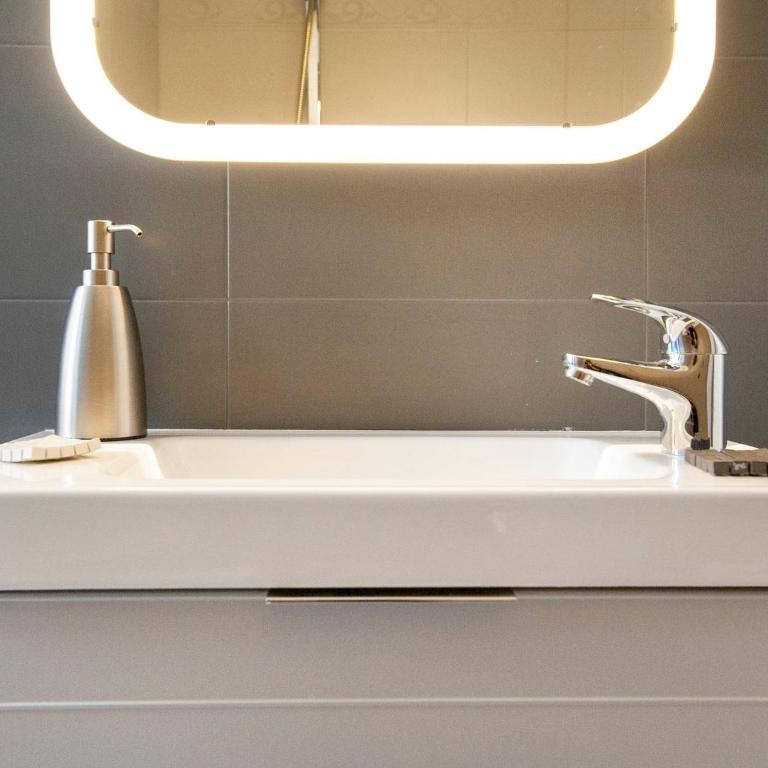 UR-NEST Borgo - Three-Bedroom Apartment - 24