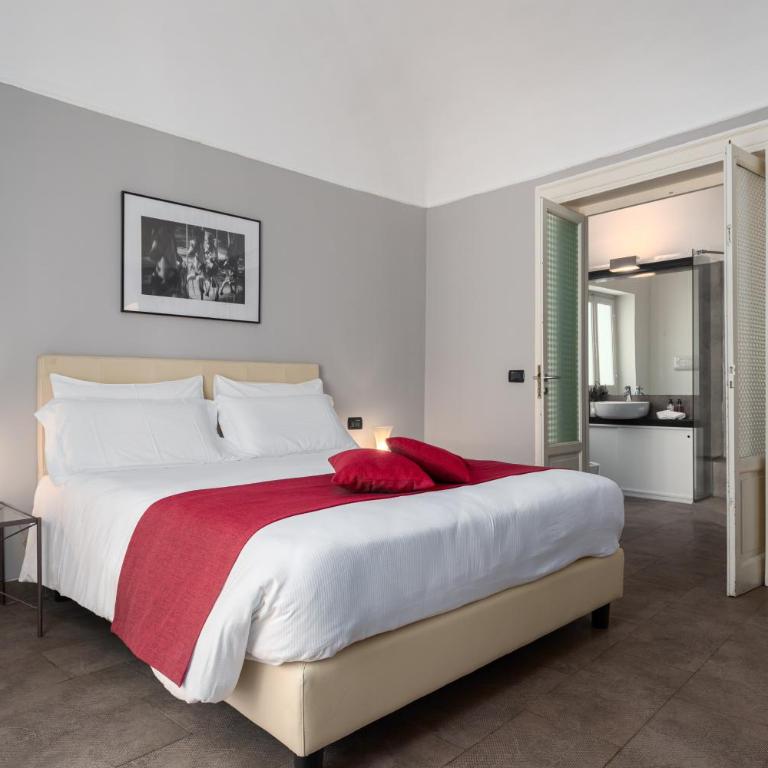 Palazzo Sant'Agostino - Suite with Balcony - 6