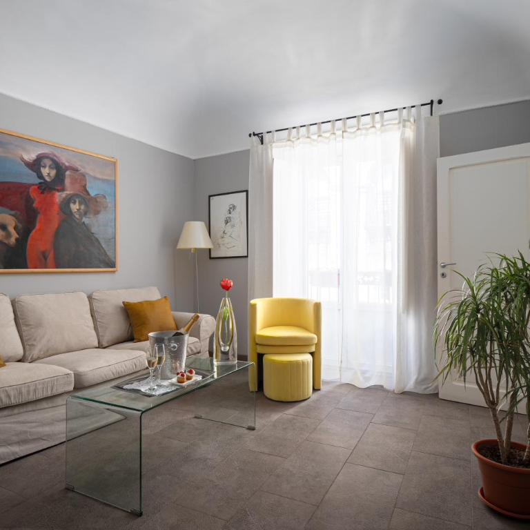 Palazzo Sant'Agostino - Suite with Balcony - 8