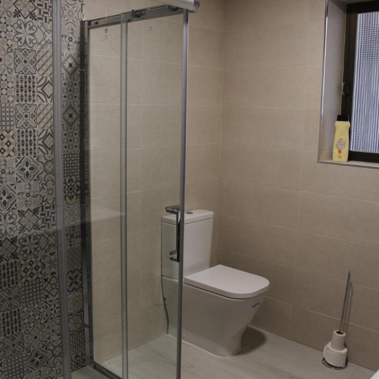 Como en tu propia casa - Three-Bedroom Apartment - 19