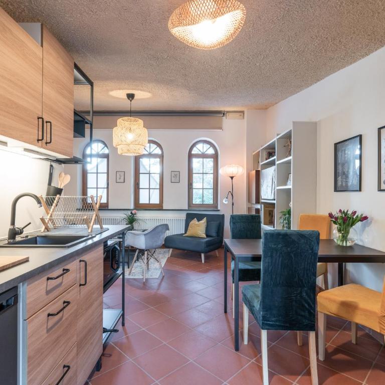 Schloss-Castel Pienzenau - Guestrooms & Apartments - B&B-Hotel & Restaurant - Monolocale Superior - 7