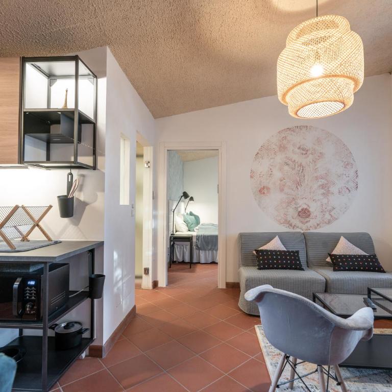 Schloss-Castel Pienzenau - Guestrooms & Apartments - B&B-Hotel & Restaurant - Monolocale Superior - 8