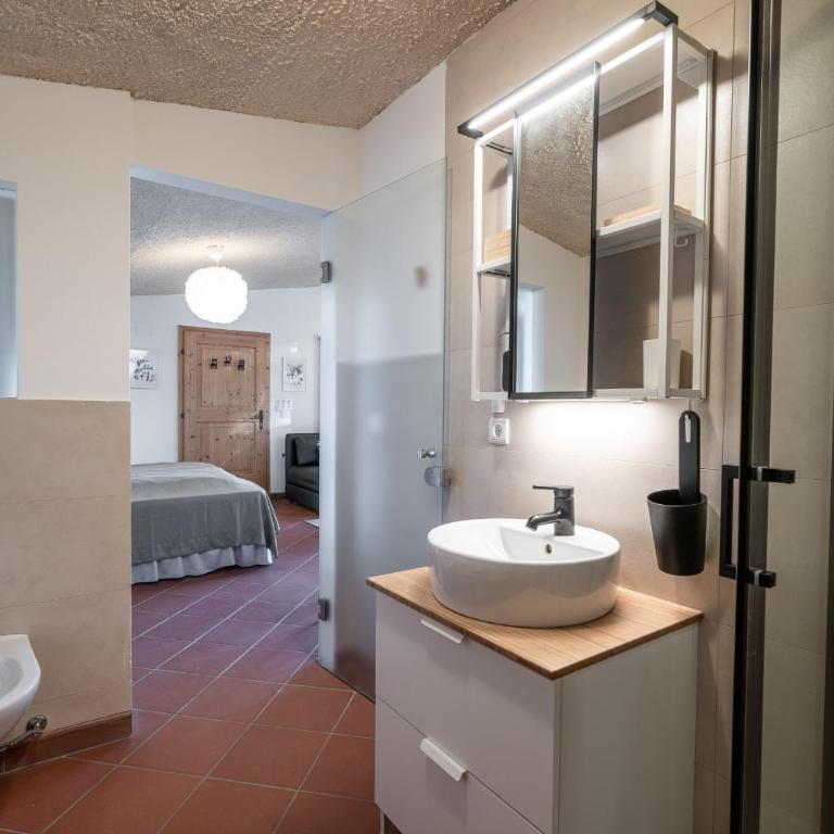 Schloss-Castel Pienzenau - Guestrooms & Apartments - B&B-Hotel & Restaurant - Monolocale Deluxe - 13