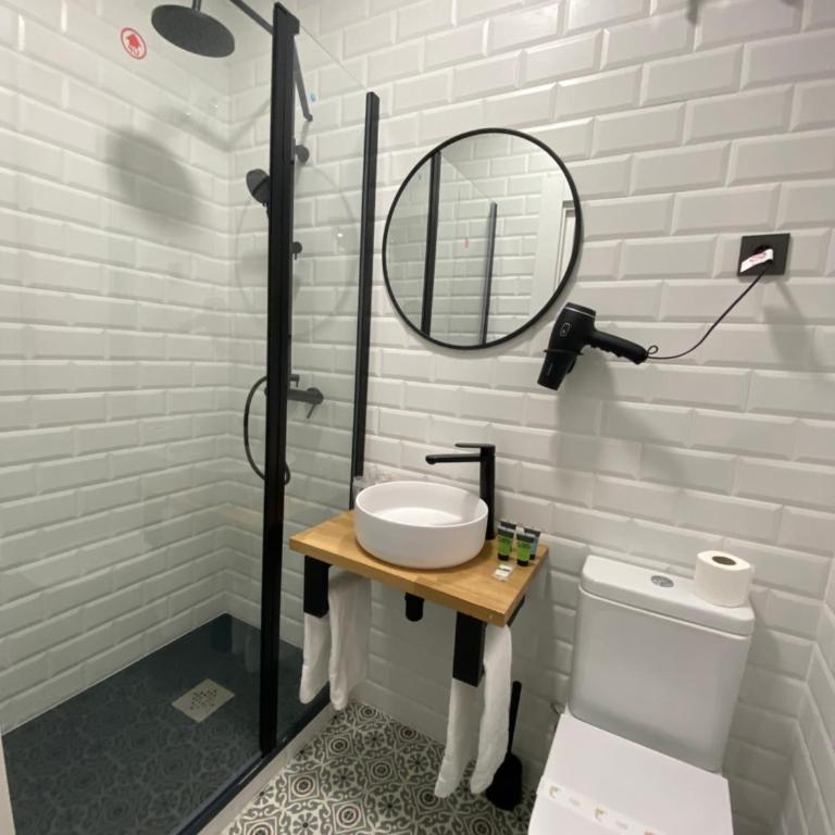 Casual Mardones Bilbao - Habitación Triple con baño privado - 1