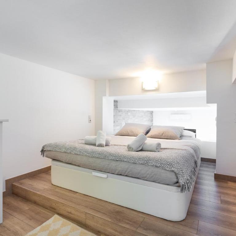 Stay U-nique Apartments Travessera II - One-Bedroom Apartment - 10