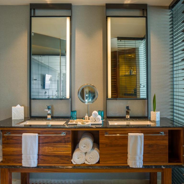 Live Aqua Cancun - Adults Only - All-Inclusive - Premium Partial Ocean View, 1 King - 6