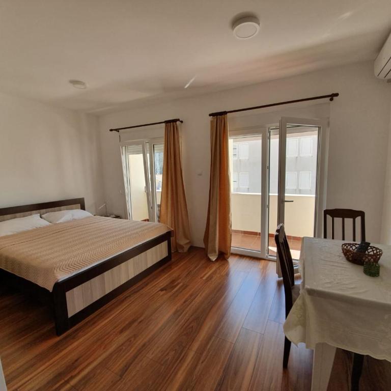 Apartments Teodora - Studio sa Balkonom - 3