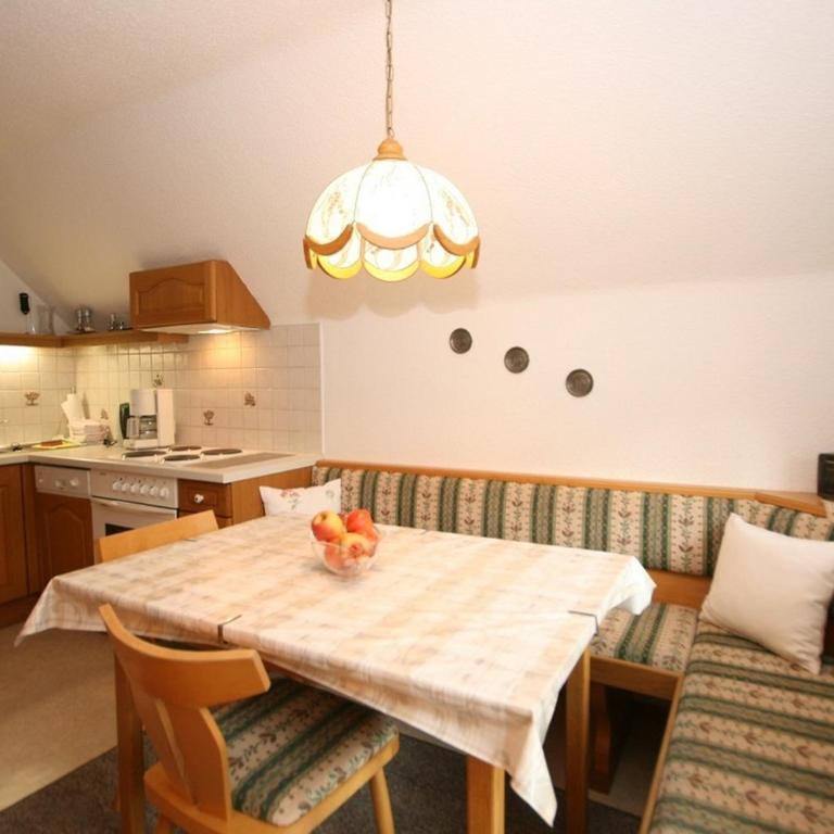 Haus Meissnitzer - Apartment mit 2 Schlafzimmern und Balkon - 4