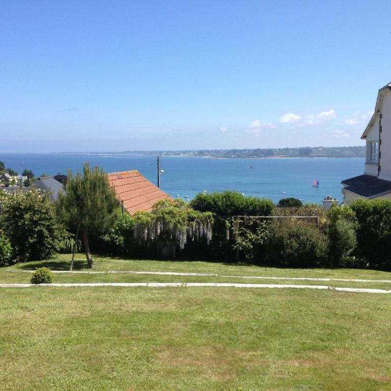 Holiday Home in Perros-Guirec Pink Granite Coast - Ferienhaus mit 3 Schlafzimmern - 22