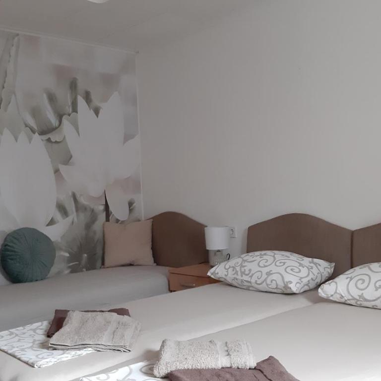 Vicky Apartments - Triple Room with Terrace - 30