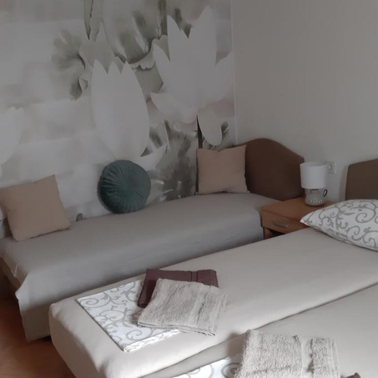 Vicky Apartments - Triple Room with Terrace - 34