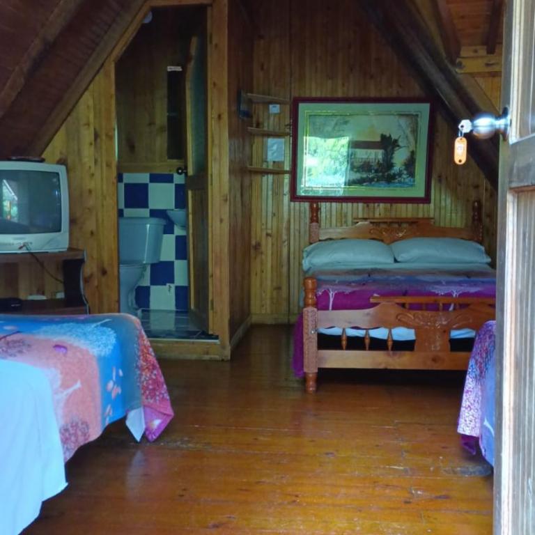 Hotel Cabañas JC - Habitación Familiar Estándar - 5