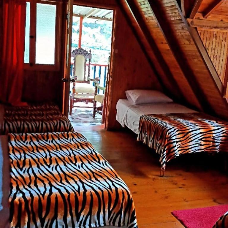 Hotel Cabañas JC - Habitación Familiar - 6