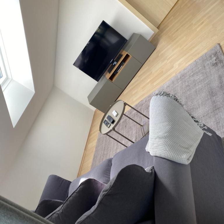 Das Bergl - Modernes Apartment mit Bergblick & Balkon nahe Wörthersee - Apartment mit Blick auf die Berge - 11