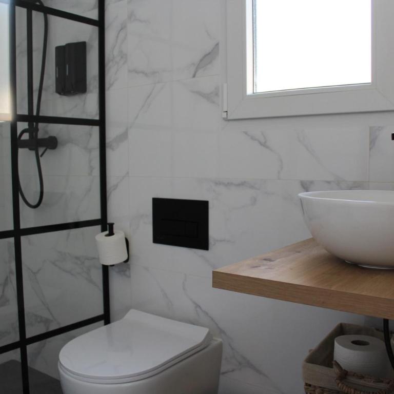 Brand new studio with terrace and BBQ close to city center - Apartamento de 1 dormitorio - 19